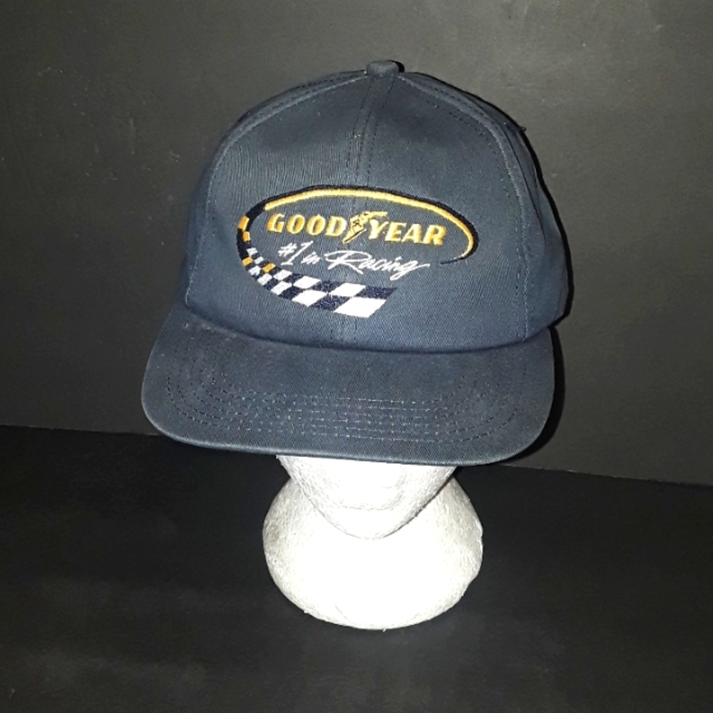 VINTAGE GOOD YEAR #1 RACING FLAG SNAPBACK HAT